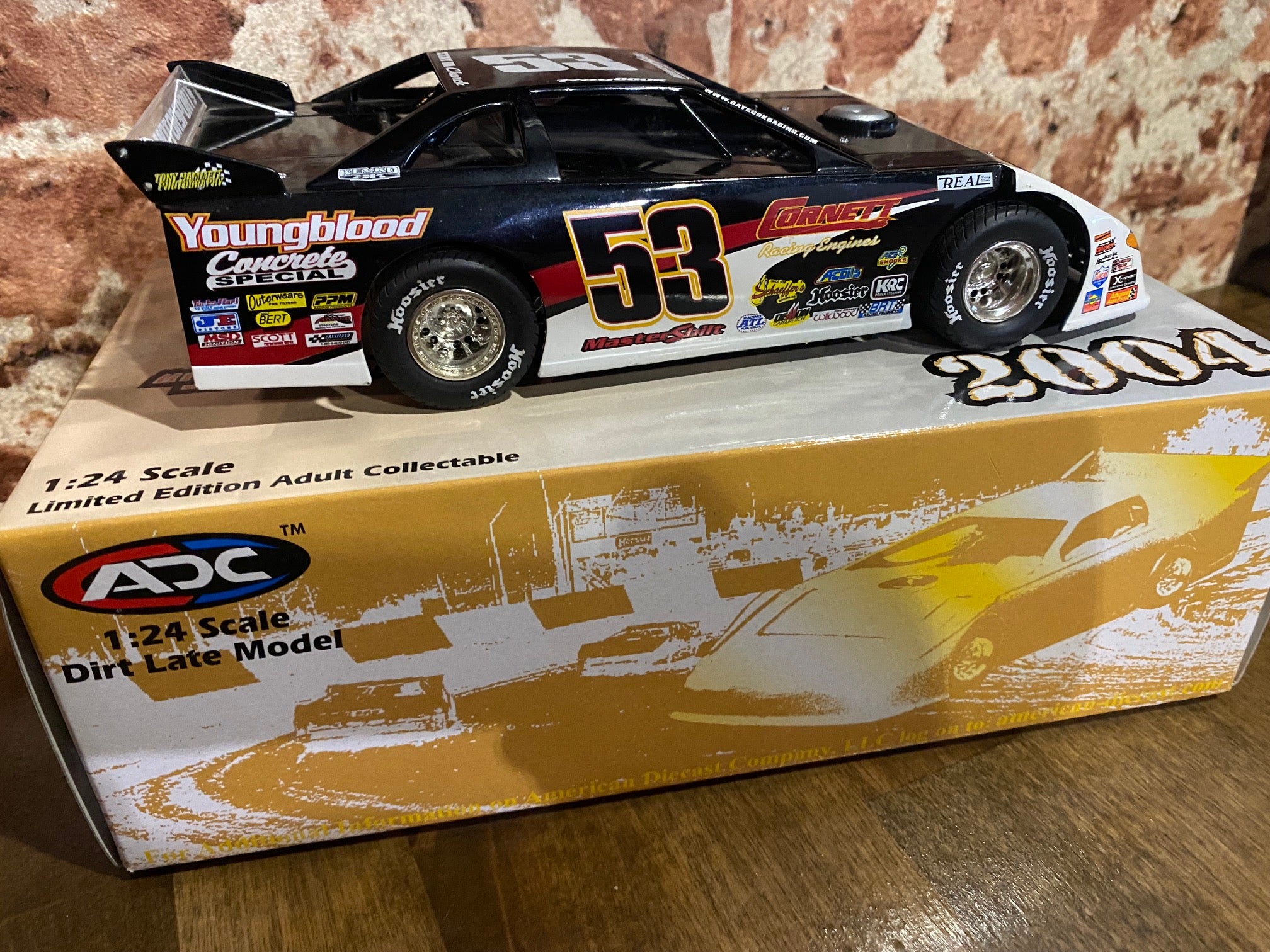 Dirt car diecast on sale